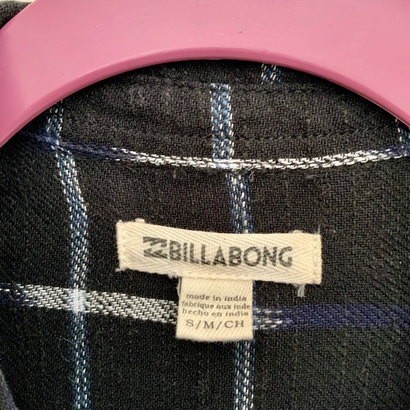 Billabong size small/medium top - Picture 3 of 3